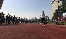 幸福背后是汗水