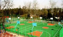 操场上的“风景线”