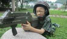 打真人cs的作文