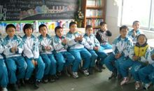 帮助他人，快乐自己