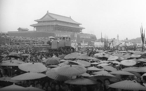 通过学校