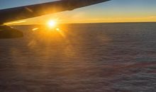 三万英尺的高空观日出