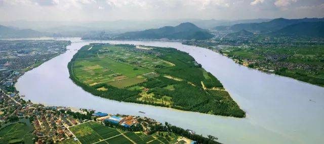 进入大自然的深处