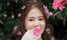 幸福像花儿在心中绽放