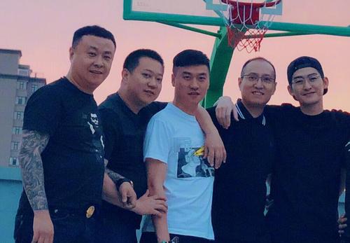 特殊的同学聚会