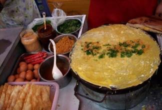 在学校门口的食物