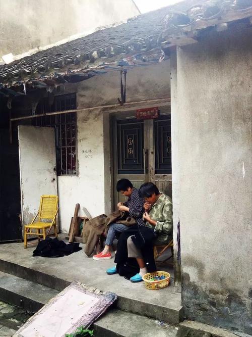 那些年，在老房子旁边