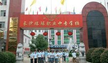 学校变成“市场”