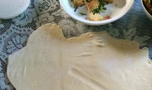 怎样把鸡蛋装进啤酒瓶？