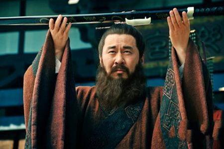 原来曹操就是这样一个人