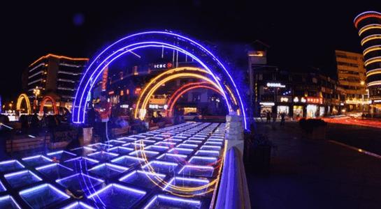 强烈的民族情感