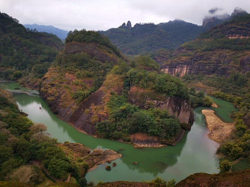 游览九曲河
