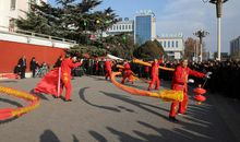 热热闹闹过大年