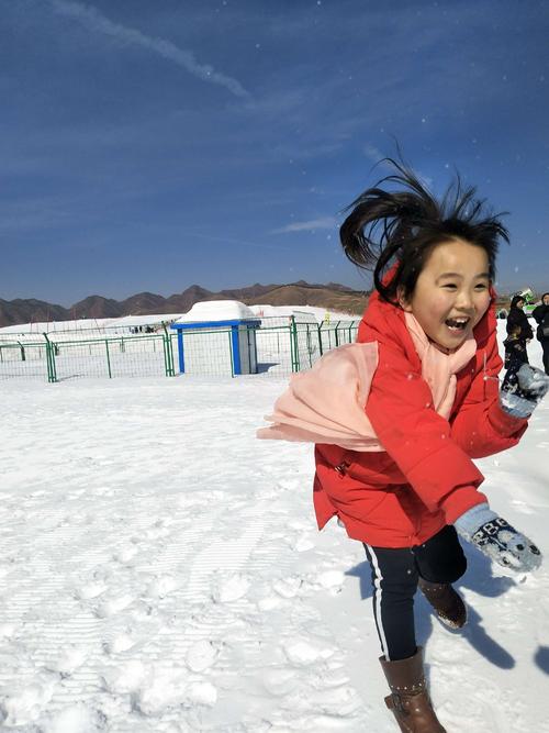 妈妈教我滑雪