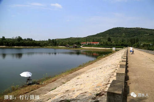 我想安静地告诉你家乡