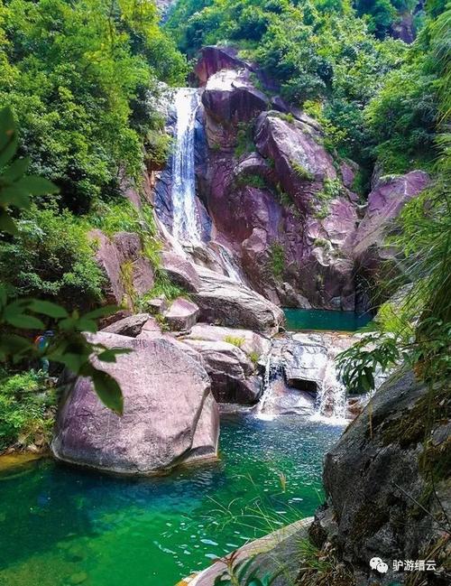 礁龙峡谷