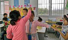 顶桔子大战游戏