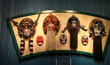 参观淮剧博物馆