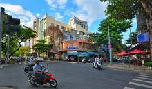 和，就在拐角处