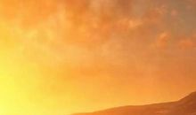 江边陋屋中的童年