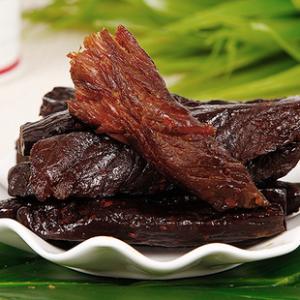 品尝牛肉干