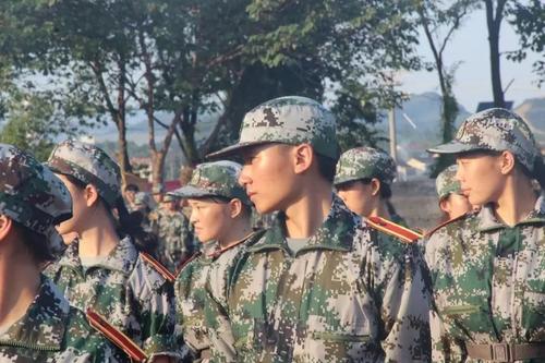 军事训练班