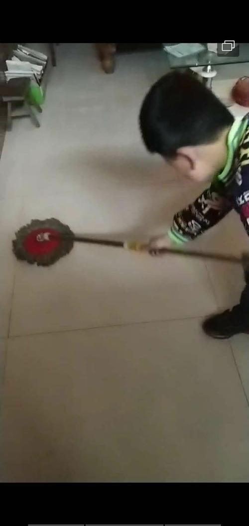 让小勇留心