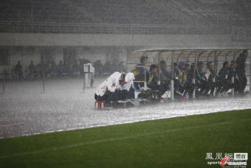 暴风雨