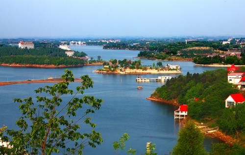 龙泉湖游记