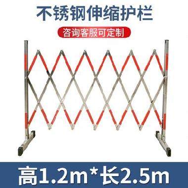 读指甲在栅栏上的感觉