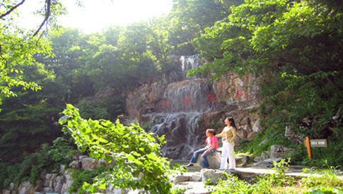 桃族圣地风景区