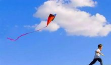 系在风筝线上的童年