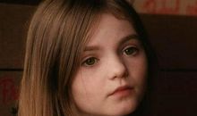 她的微笑令我怦然心动