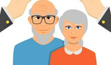 我和父母一起敬老