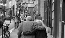 那个身影让我感动