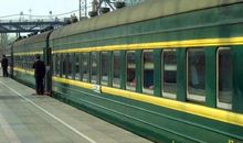 绿皮火车上的一夜