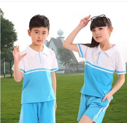 说到学生的衣服