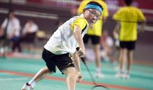 我与好朋友打羽毛球