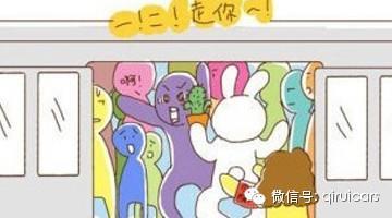 拥挤的轻轨