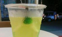 妈妈给我做金桔柠檬水