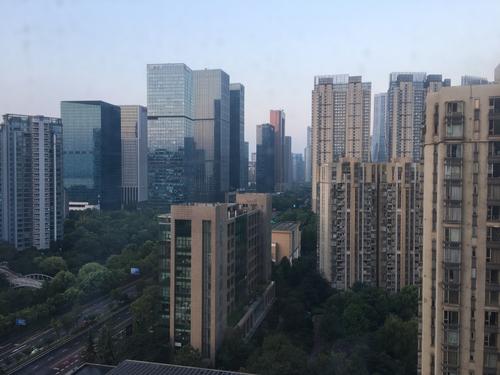 故乡的窗外