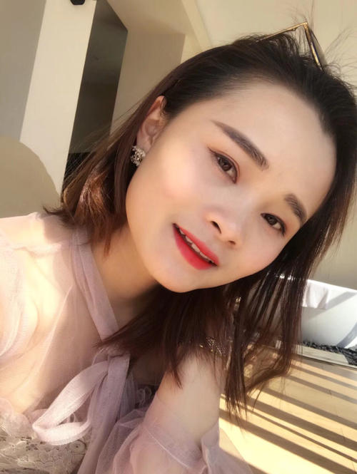 开心果姐姐