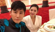 年华总为笑泪绕