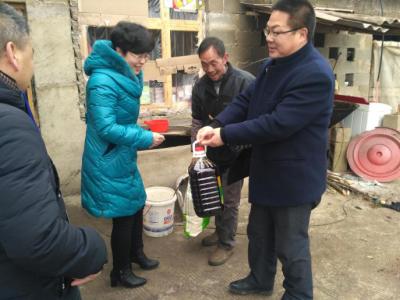 寒冷的冬天带来温暖