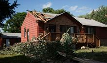 龙卷风是怎样把一座电视塔连根拔起作文