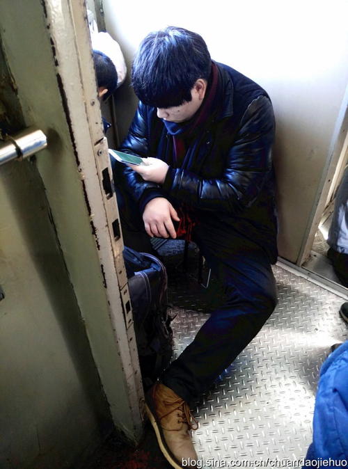 在火车回家