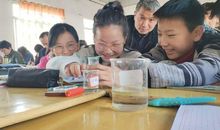 科学课上的笑声