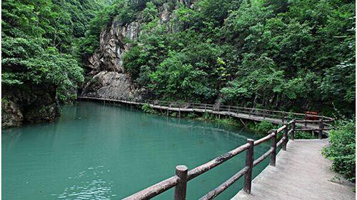 美丽的双龙湾
