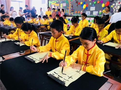 学习传统文化，成为好孩子