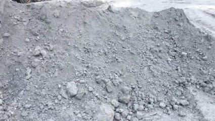 污水藏在砖里